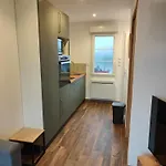 Jungle Loft - 3 Min Beauvais Airport - Parking Prive - Arrivee Autonome *