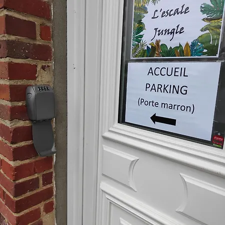 Apartament Jungle Loft - 3 Min Beauvais Airport - Parking Prive - Arrivee Autonome